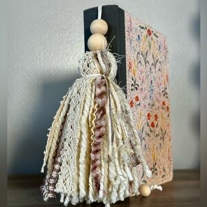 BIBLE TASSEL BOOKMARK